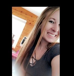 Meet your Posher, Mackenzie